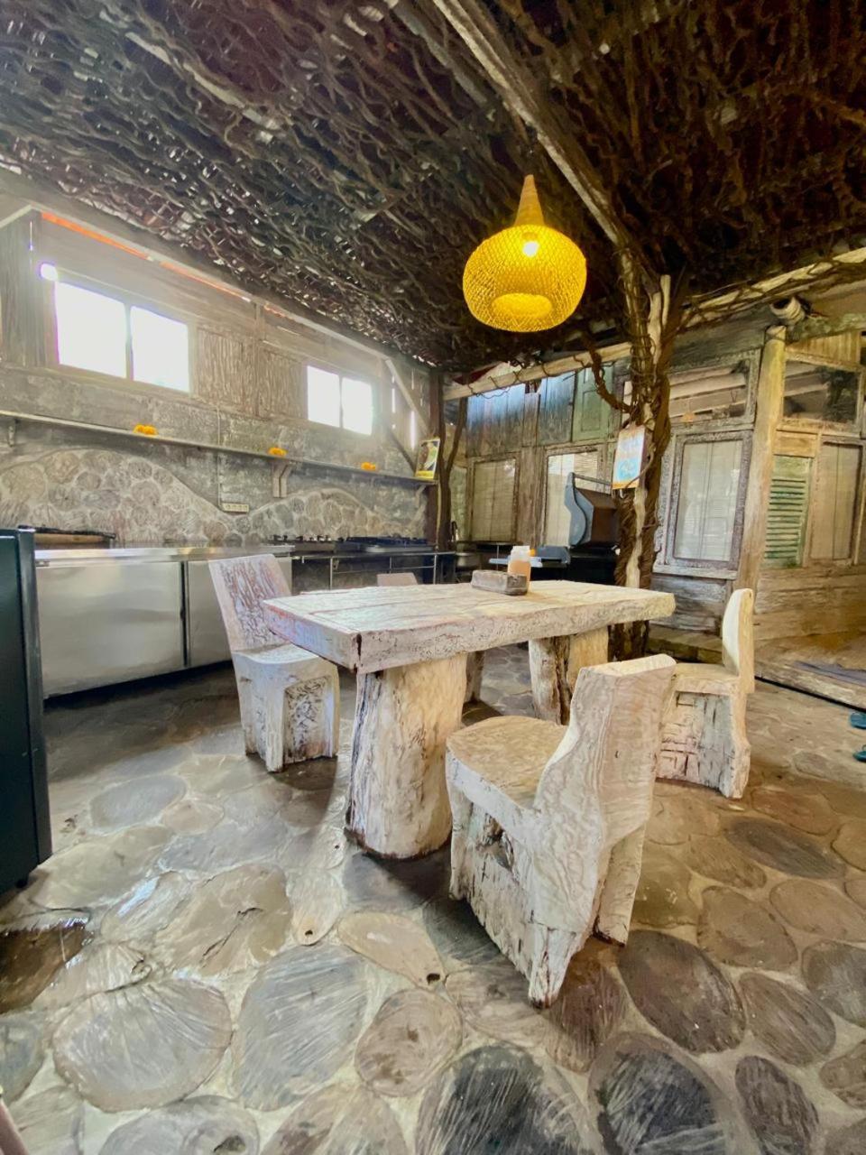 Funky Place Ловіна Екстер'єр фото