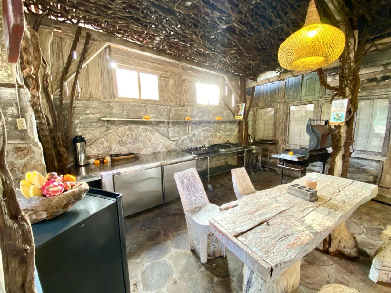 Funky Place Ловіна Екстер'єр фото