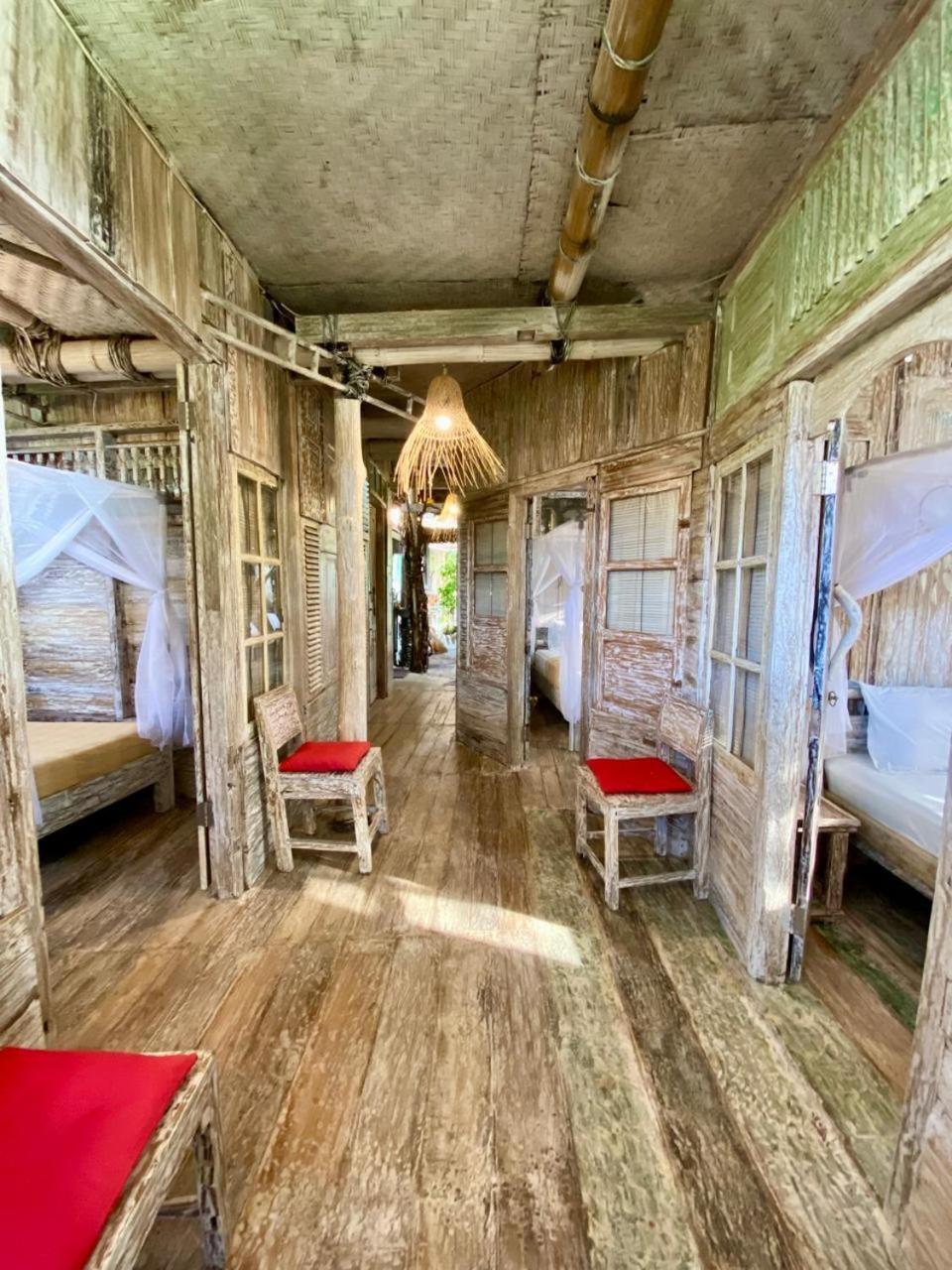 Funky Place Ловіна Екстер'єр фото