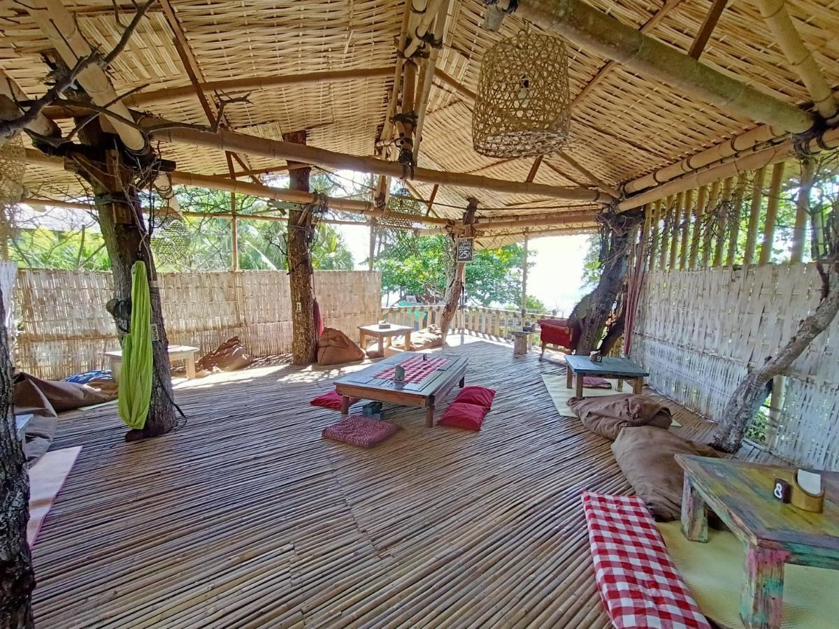 Funky Place Ловіна Екстер'єр фото